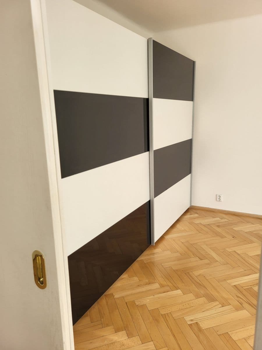 Pronájem bytu 2+1 56 m², Špálova, Olomouc, Olomoucký kraj Pronájem bytu 2+1 56 m², Špálova, Olomouc, Olomoucký kraj