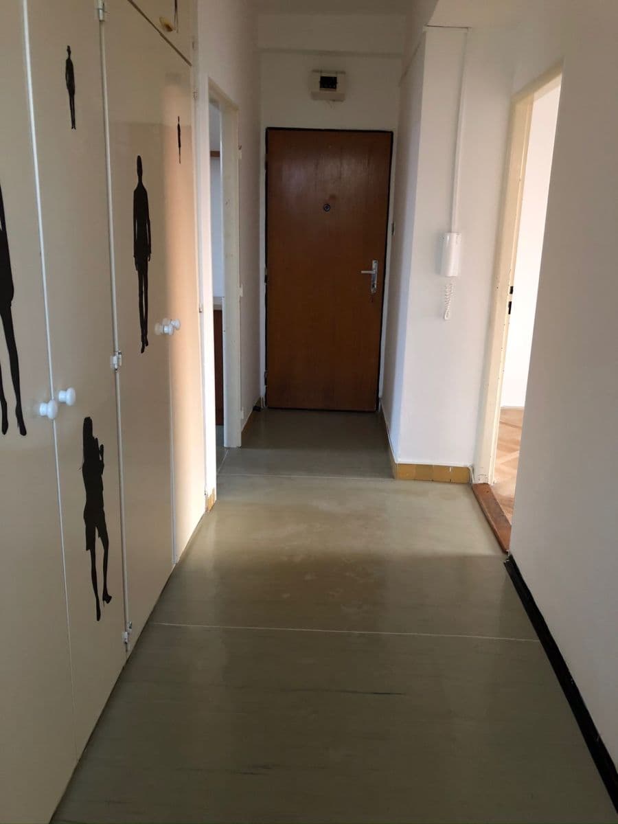 Pronájem bytu 2+1 65 m², Neředínská, Olomouc, Olomoucký kraj Pronájem bytu 2+1 65 m², Neředínská, Olomouc, Olomoucký kraj