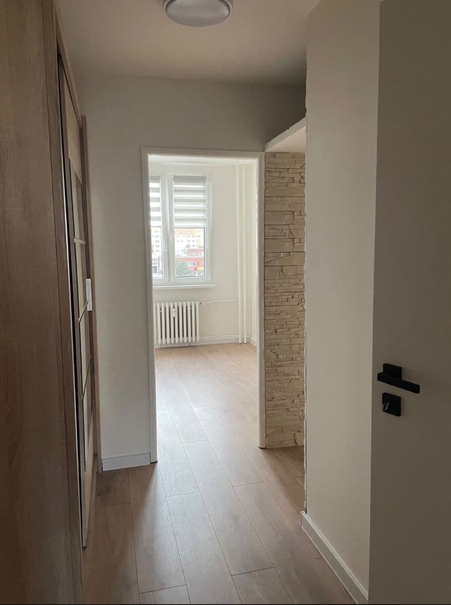 Pronájem bytu 2+kk 42 m², Višňová, Most, Ústecký kraj Pronájem bytu 2+kk 42 m², Višňová, Most, Ústecký kraj