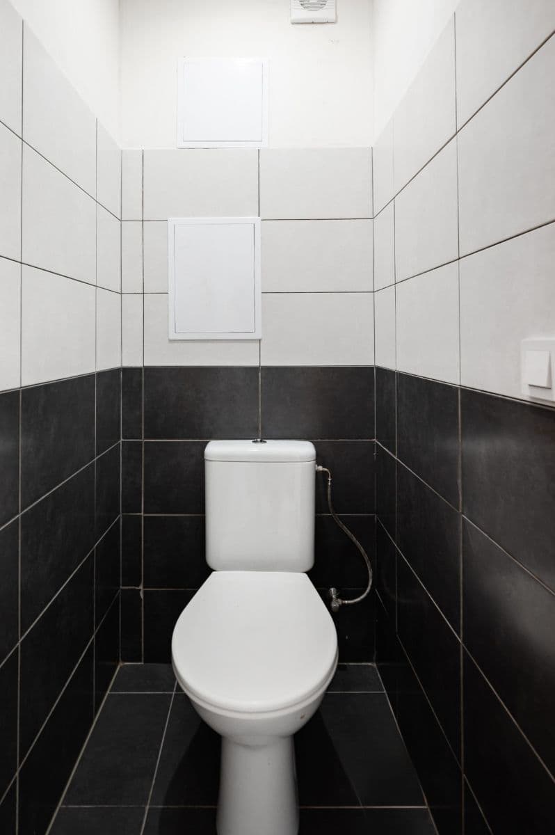 Prodej bytu 3+1 75 m², Doupovská, Praha, Praha Prodej bytu 3+1 75 m², Doupovská, Praha, Praha