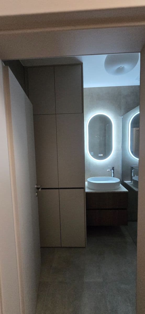 Pronájem bytu 2+1 52 m², Česká, Prešov, Prešovský kraj Pronájem bytu 2+1 52 m², Česká, Prešov, Prešovský kraj