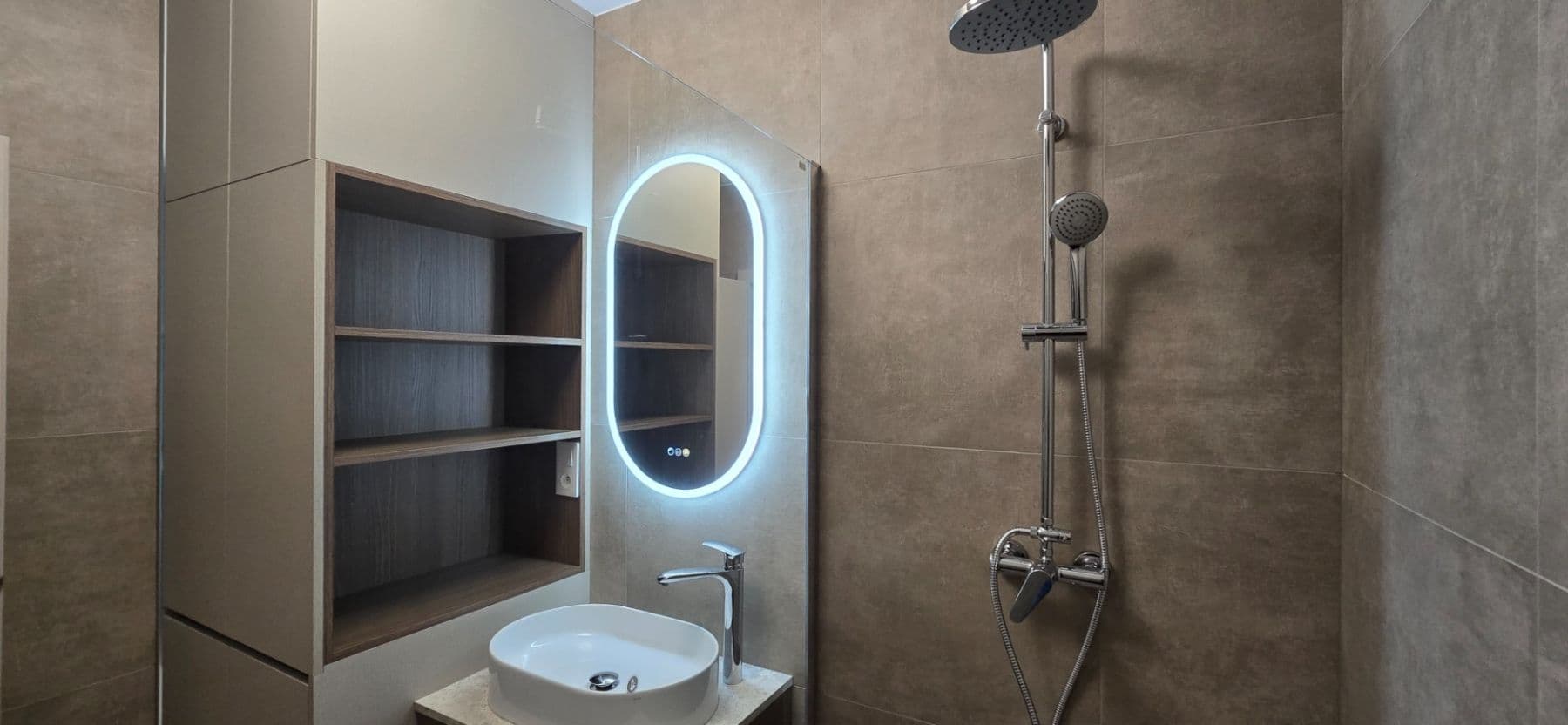 Pronájem bytu 2+1 52 m², Česká, Prešov, Prešovský kraj Pronájem bytu 2+1 52 m², Česká, Prešov, Prešovský kraj