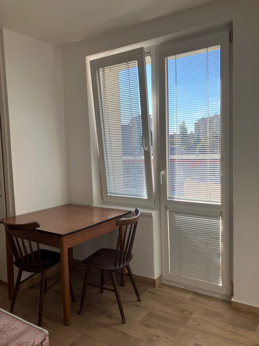 Pronájem bytu 1+1 37 m², Křižíkova, Olomouc, Olomoucký kraj Pronájem bytu 1+1 37 m², Křižíkova, Olomouc, Olomoucký kraj
