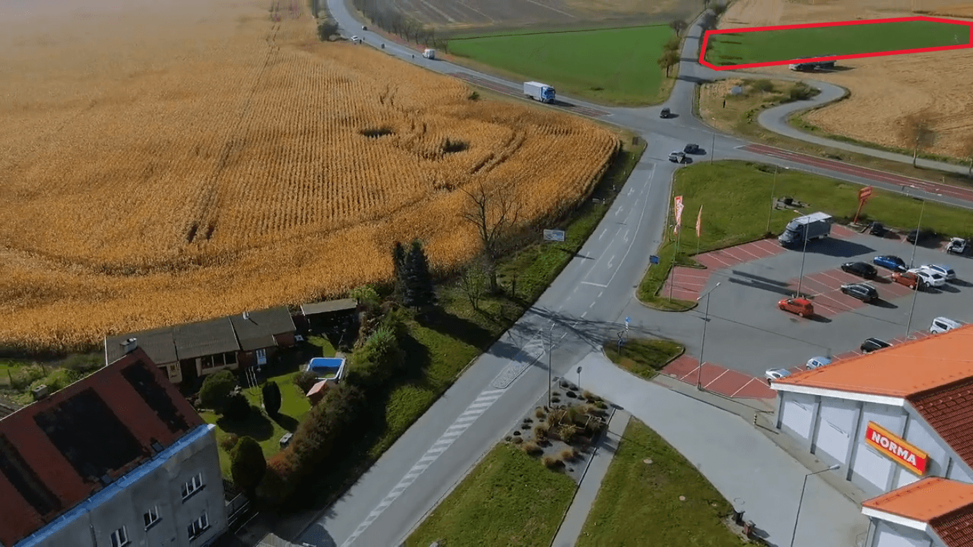 Prodej pozemku 9.000 m², Protivín, Jihočeský kraj Prodej pozemku 9.000 m², Protivín, Jihočeský kraj