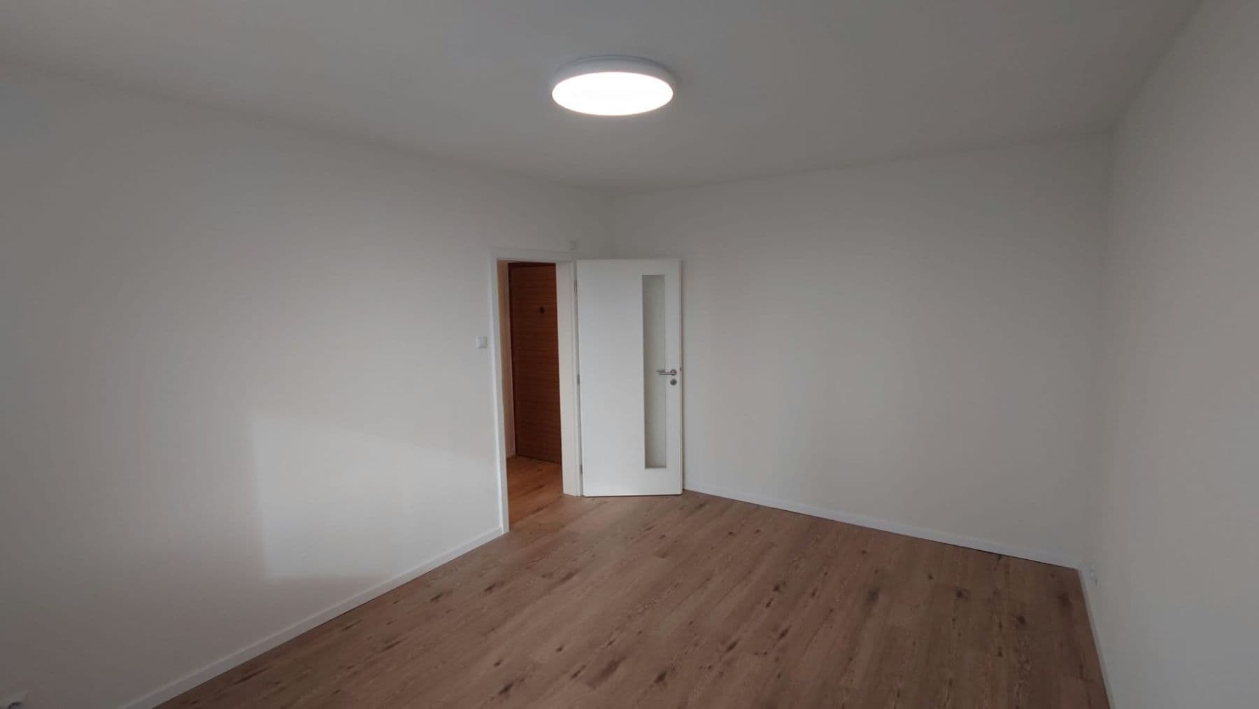 Pronájem bytu 1+1 33 m², Chlebovická, Praha, Praha Pronájem bytu 1+1 33 m², Chlebovická, Praha, Praha
