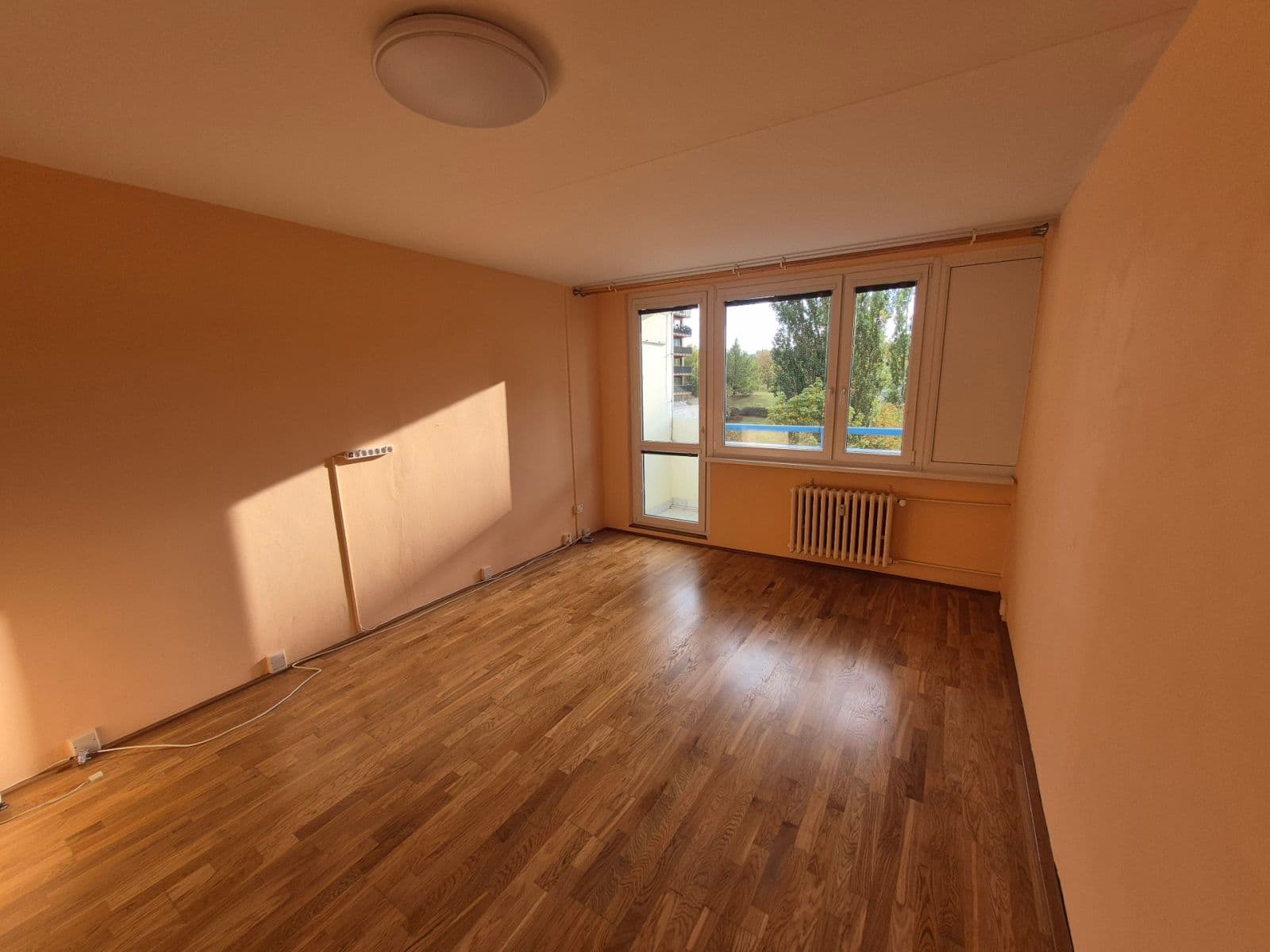 Pronájem bytu 2+1 46 m², Zvoncovitá, Praha, Praha Pronájem bytu 2+1 46 m², Zvoncovitá, Praha, Praha