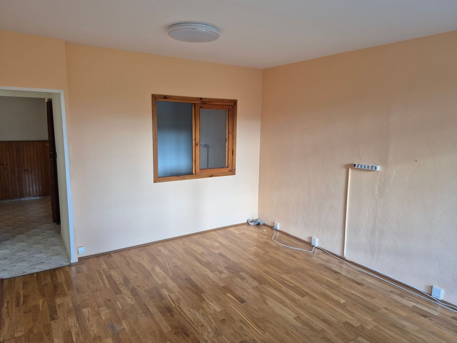 Pronájem bytu 2+1 46 m², Zvoncovitá, Praha, Praha Pronájem bytu 2+1 46 m², Zvoncovitá, Praha, Praha