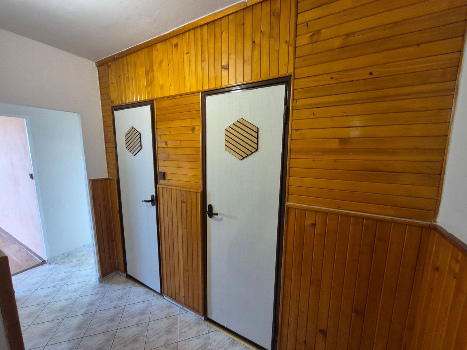 Pronájem bytu 2+1 46 m², Zvoncovitá, Praha, Praha Pronájem bytu 2+1 46 m², Zvoncovitá, Praha, Praha