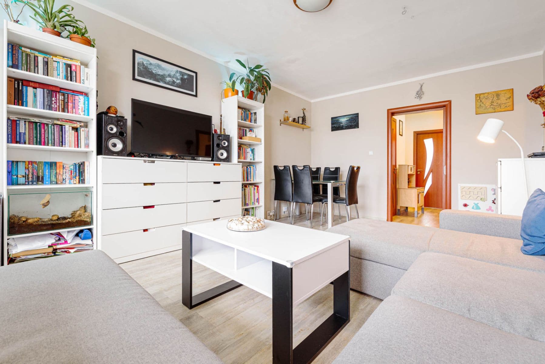 Prodej bytu 3+1 70 m², Nad přehradou, Praha, Praha Prodej bytu 3+1 70 m², Nad přehradou, Praha, Praha