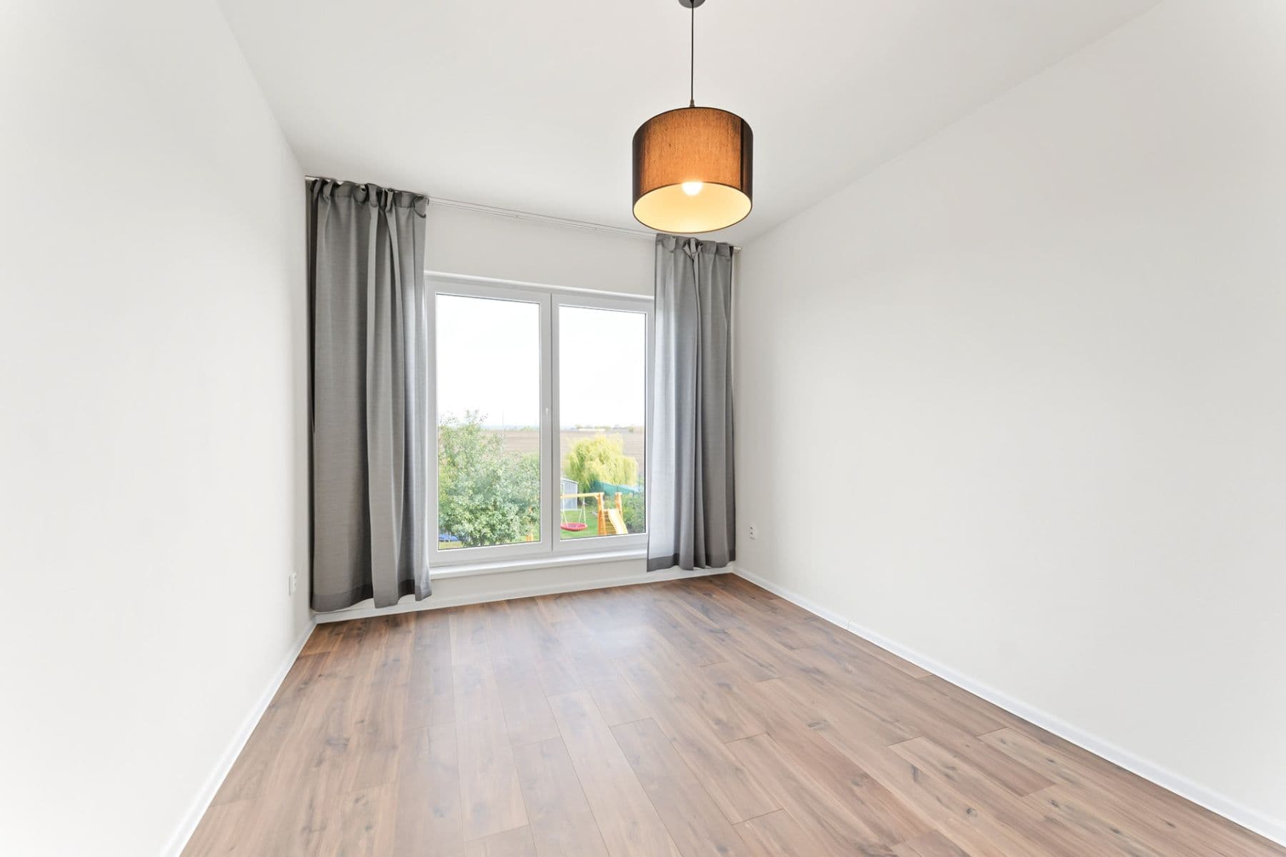 Prodej domu 120 m², pozemek 474 m², K Vlkánici, Bašť, Středočeský kraj Prodej domu 120 m², pozemek 474 m², K Vlkánici, Bašť, Středočeský kraj