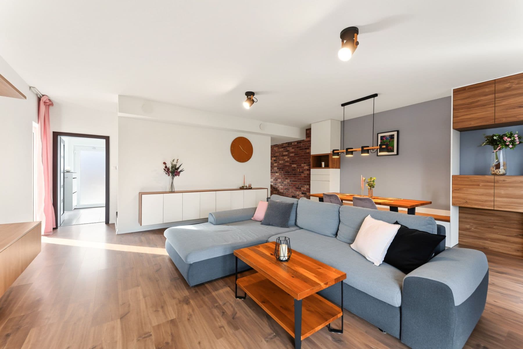 Prodej domu 120 m², pozemek 474 m², K Vlkánici, Bašť, Středočeský kraj Prodej domu 120 m², pozemek 474 m², K Vlkánici, Bašť, Středočeský kraj