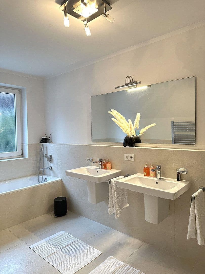 Prodej bytu 3+1 104 m², München, Bavorsko Prodej bytu 3+1 104 m², München, Bavorsko