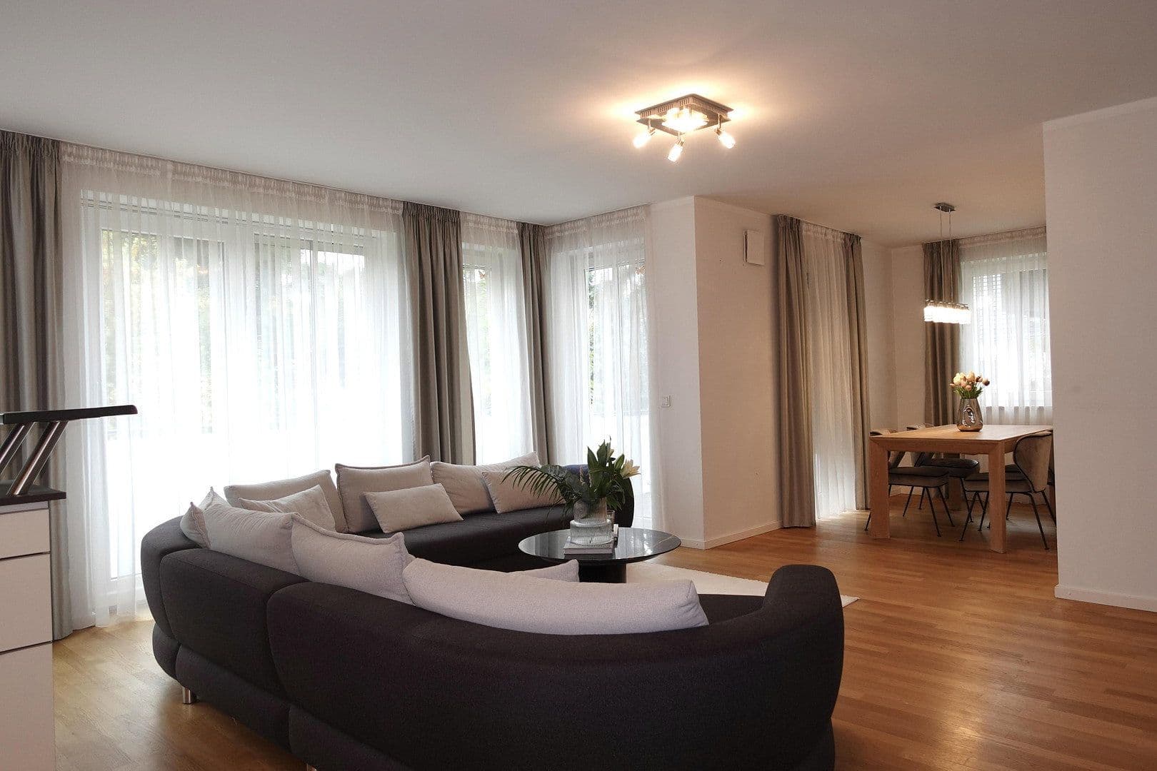 Prodej bytu 3+1 104 m², München, Bavorsko Prodej bytu 3+1 104 m², München, Bavorsko