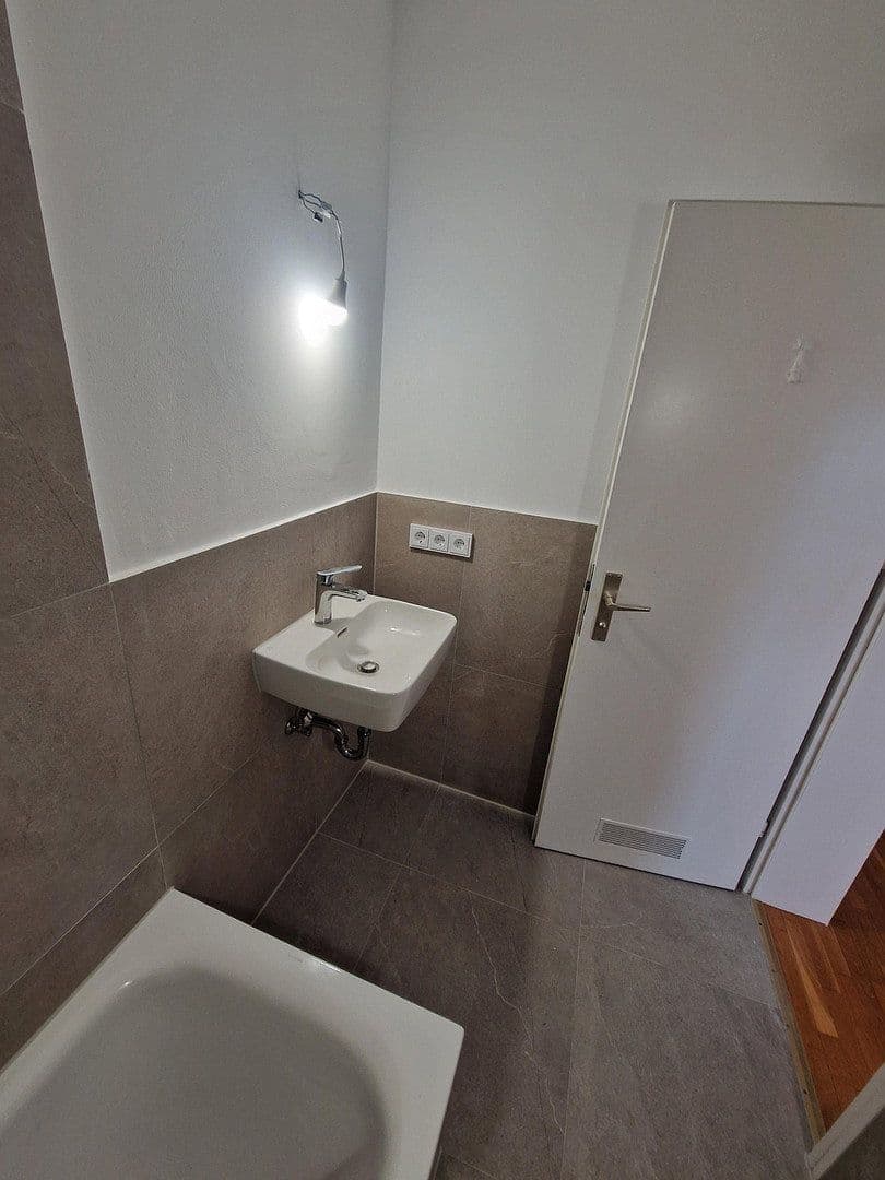 Pronájem bytu 4+1 78 m², Unterhaching, Bavorsko Pronájem bytu 4+1 78 m², Unterhaching, Bavorsko