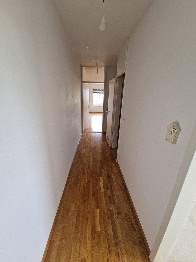 Pronájem bytu 4+1 78 m², Unterhaching, Bavorsko Pronájem bytu 4+1 78 m², Unterhaching, Bavorsko