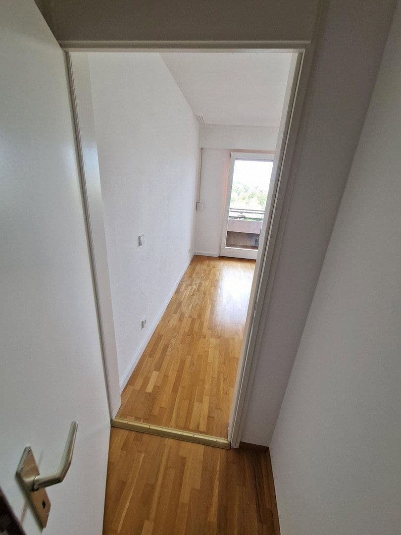 Pronájem bytu 4+1 78 m², Unterhaching, Bavorsko Pronájem bytu 4+1 78 m², Unterhaching, Bavorsko