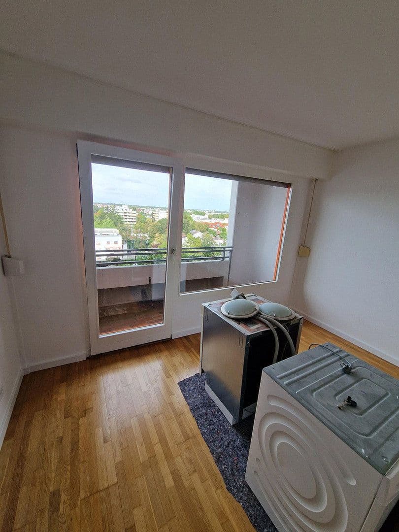 Pronájem bytu 4+1 78 m², Unterhaching, Bavorsko Pronájem bytu 4+1 78 m², Unterhaching, Bavorsko