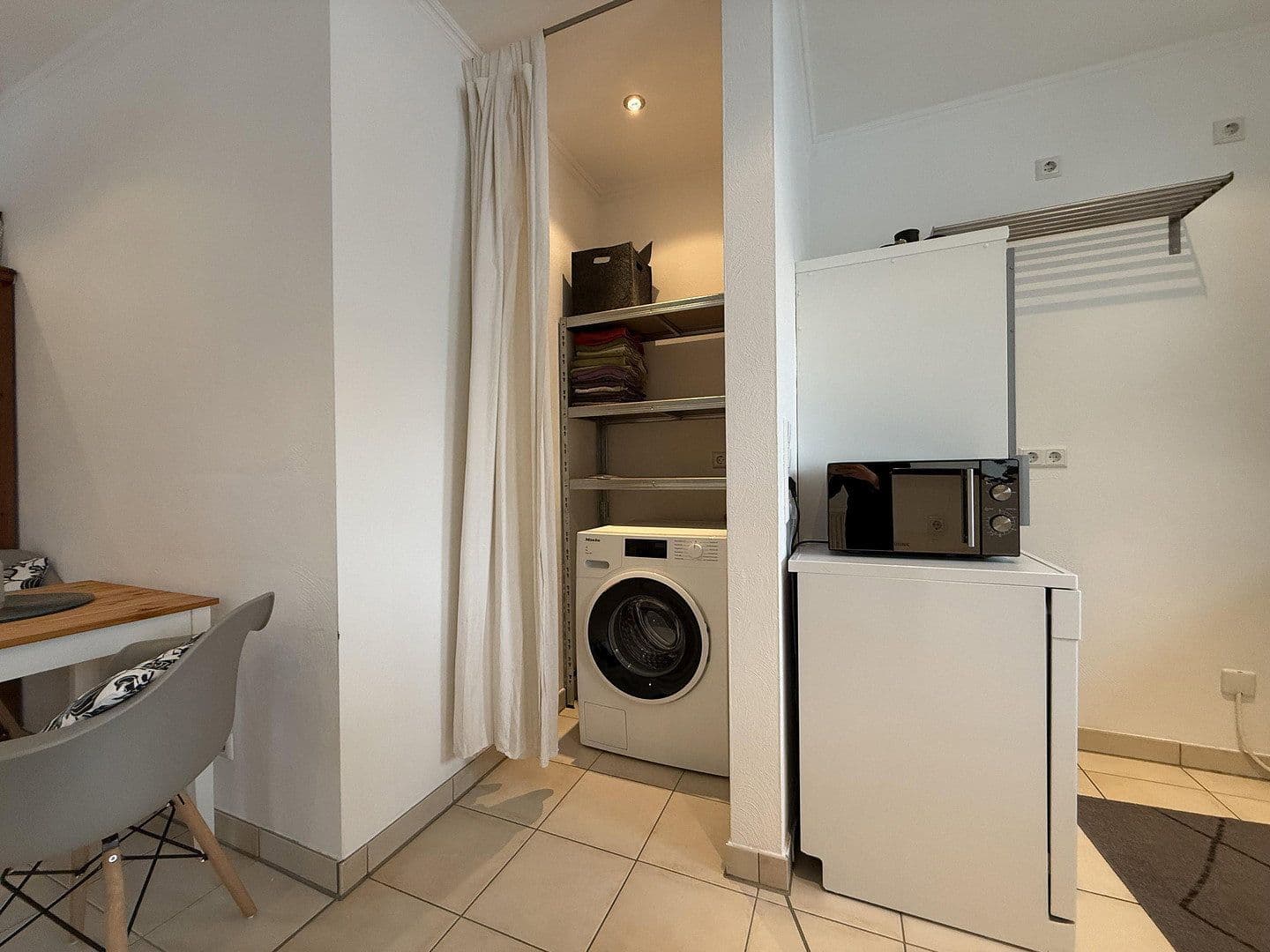 Pronájem bytu 2+1 55 m², Brühlstraße 10, Pfaffen-Schwabenheim, Porýní-Falc Pronájem bytu 2+1 55 m², Brühlstraße 10, Pfaffen-Schwabenheim, Porýní-Falc