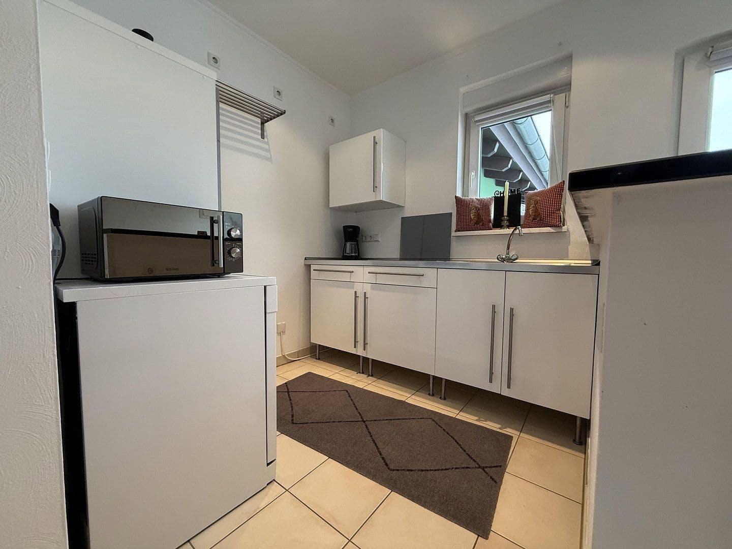 Pronájem bytu 2+1 55 m², Brühlstraße 10, Pfaffen-Schwabenheim, Porýní-Falc Pronájem bytu 2+1 55 m², Brühlstraße 10, Pfaffen-Schwabenheim, Porýní-Falc