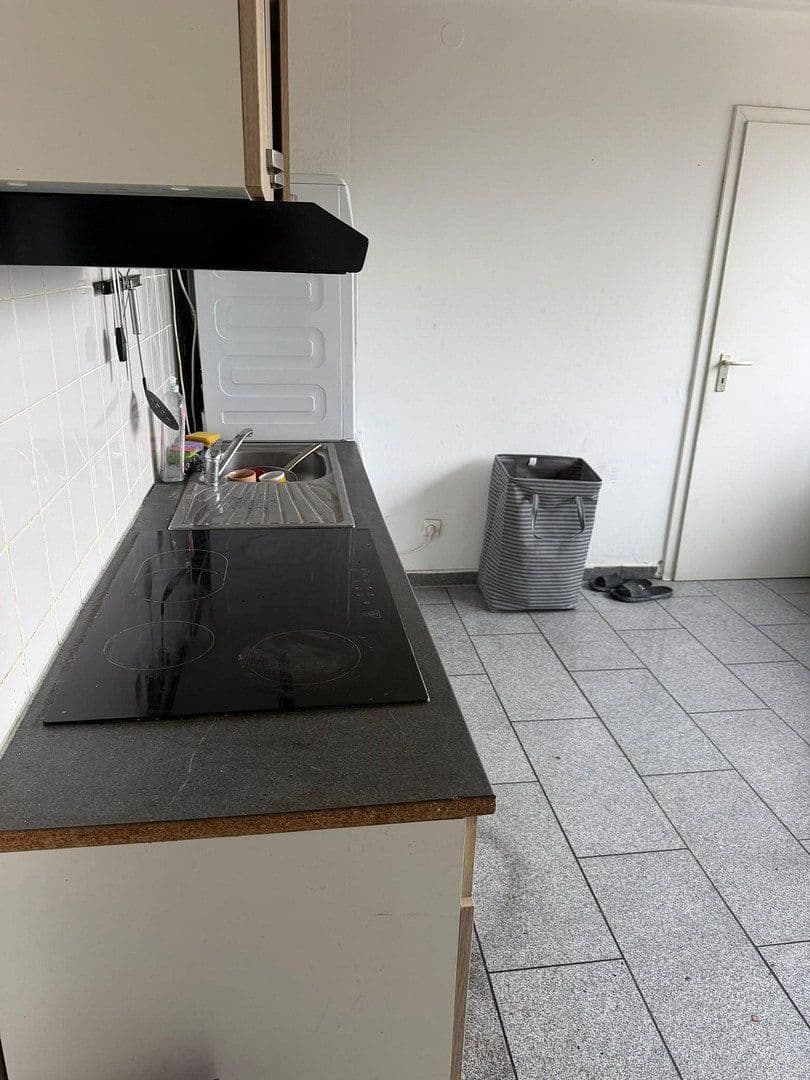 Pronájem bytu 18 m², Allee 40, Heilbronn, Bádensko-Württembersko Pronájem bytu 18 m², Allee 40, Heilbronn, Bádensko-Württembersko