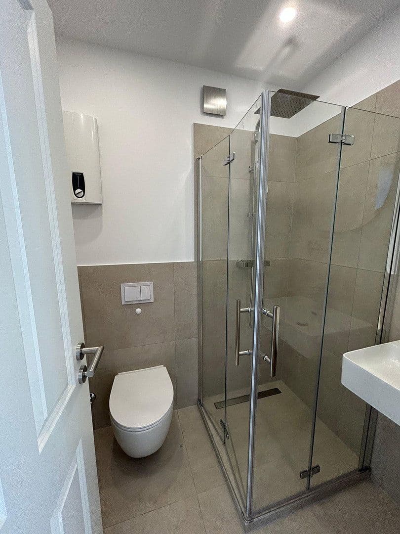 Pronájem bytu 3+1 90 m², München, Bavorsko Pronájem bytu 3+1 90 m², München, Bavorsko