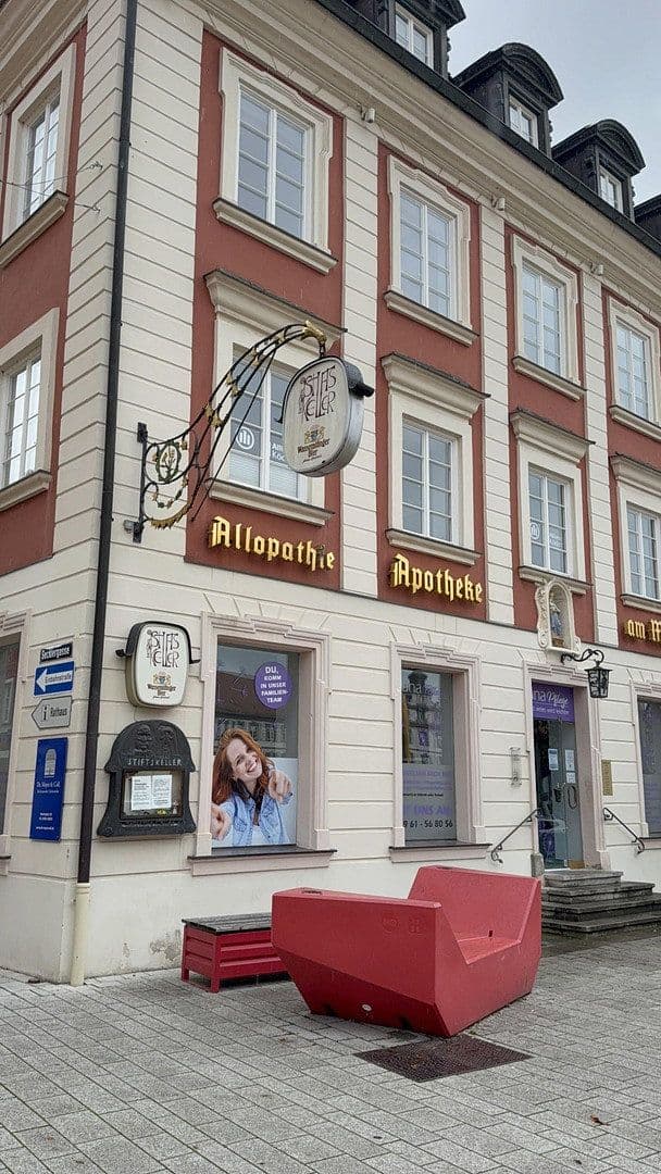 Pronájem nebytového prostoru 150 m², Marktplatz 18, Ellwangen (Jagst), Bádensko-Württembersko Pronájem nebytového prostoru 150 m², Marktplatz 18, Ellwangen (Jagst), Bádensko-Württembersko