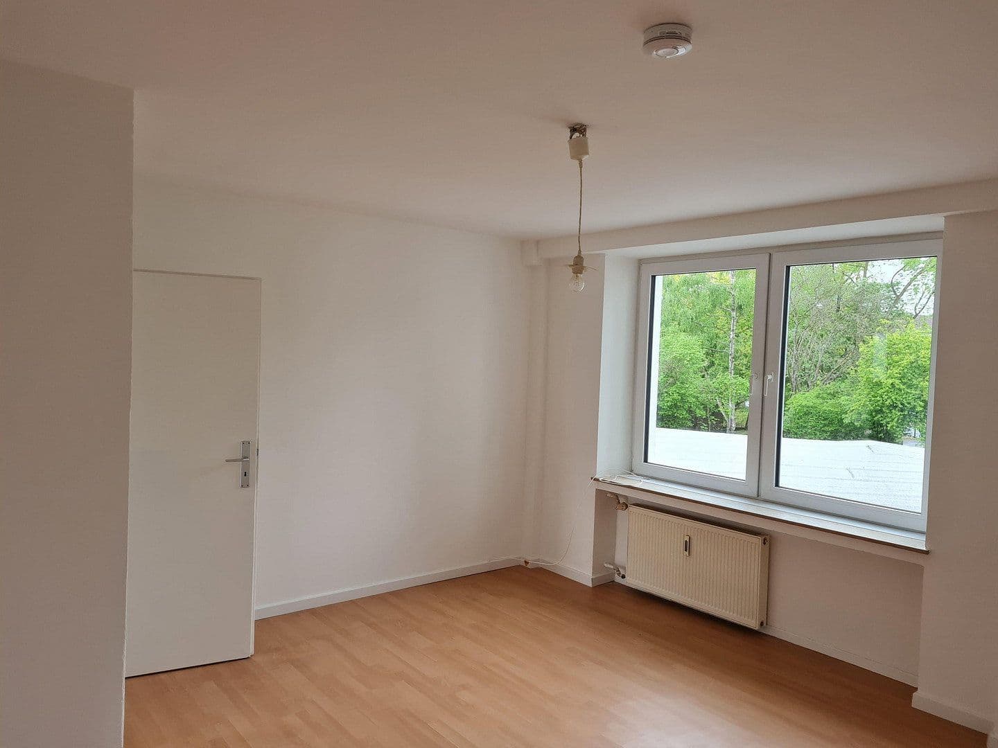 Pronájem bytu 3+1 71 m², Riesengebirgsstrasse 65, Moers, Severní Porýní-Vestfálsko Pronájem bytu 3+1 71 m², Riesengebirgsstrasse 65, Moers, Severní Porýní-Vestfálsko