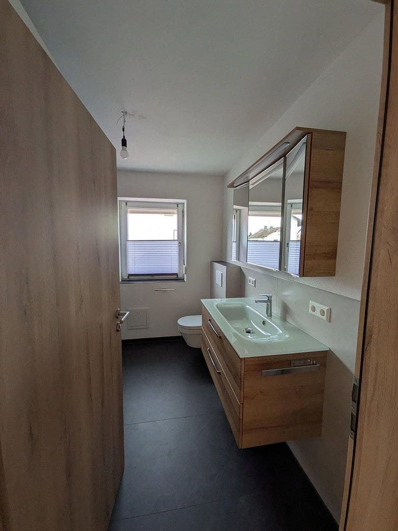 Prodej domu 179 m², pozemek 362 m², Siedlerstraße 9a, Kammlach, Bavorsko Prodej domu 179 m², pozemek 362 m², Siedlerstraße 9a, Kammlach, Bavorsko