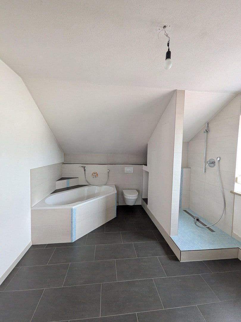 Prodej domu 179 m², pozemek 362 m², Siedlerstraße 9a, Kammlach, Bavorsko Prodej domu 179 m², pozemek 362 m², Siedlerstraße 9a, Kammlach, Bavorsko