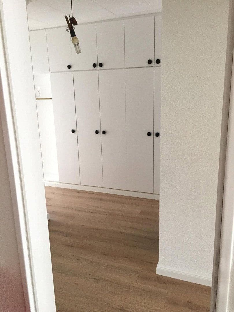 Pronájem bytu 2+1 60 m², Offenbach, Hessen Pronájem bytu 2+1 60 m², Offenbach, Hessen