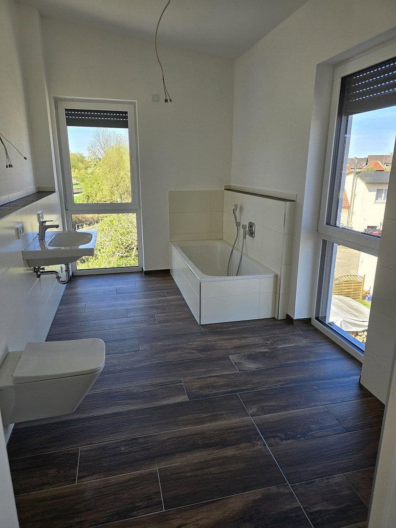 Pronájem bytu 3+1 105 m², Michelau in Oberfranken, Bavorsko Pronájem bytu 3+1 105 m², Michelau in Oberfranken, Bavorsko