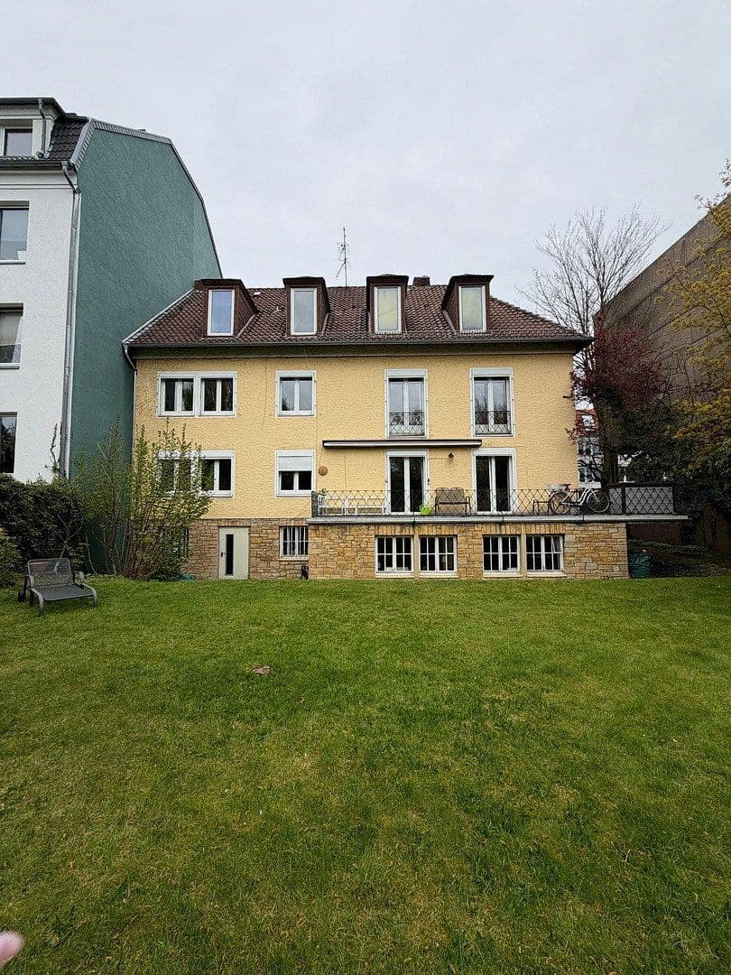 Prodej domu 369 m², pozemek 568 m², Stüvestraße 3, Osnabrück, Dolní Sasko Prodej domu 369 m², pozemek 568 m², Stüvestraße 3, Osnabrück, Dolní Sasko