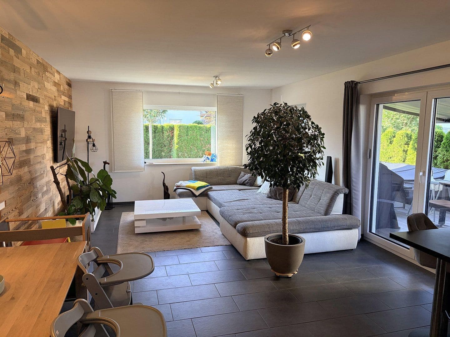 Prodej domu 135 m², pozemek 613 m², Wilsdruff, Sasko Prodej domu 135 m², pozemek 613 m², Wilsdruff, Sasko