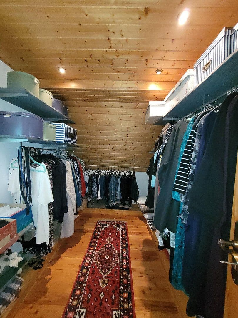 Prodej domu 150 m², pozemek 1.390 m², Kirchstraße 3, Beilstein, Bádensko-Württembersko Prodej domu 150 m², pozemek 1.390 m², Kirchstraße 3, Beilstein, Bádensko-Württembersko