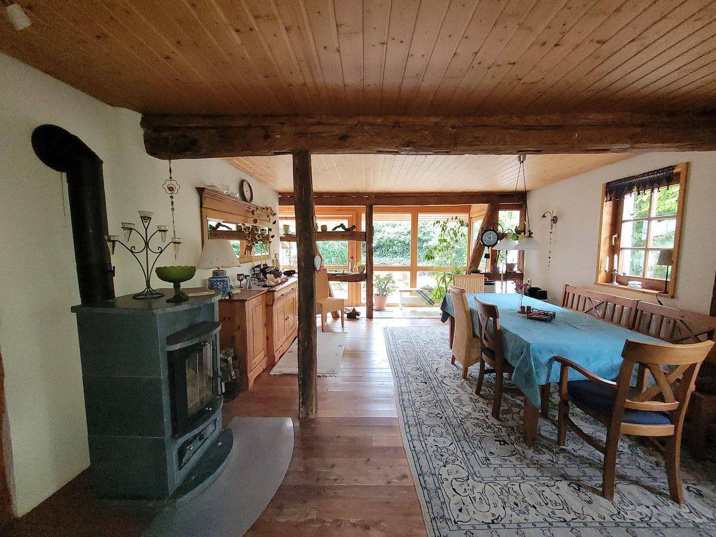 Prodej domu 150 m², pozemek 1.390 m², Kirchstraße 3, Beilstein, Bádensko-Württembersko Prodej domu 150 m², pozemek 1.390 m², Kirchstraße 3, Beilstein, Bádensko-Württembersko