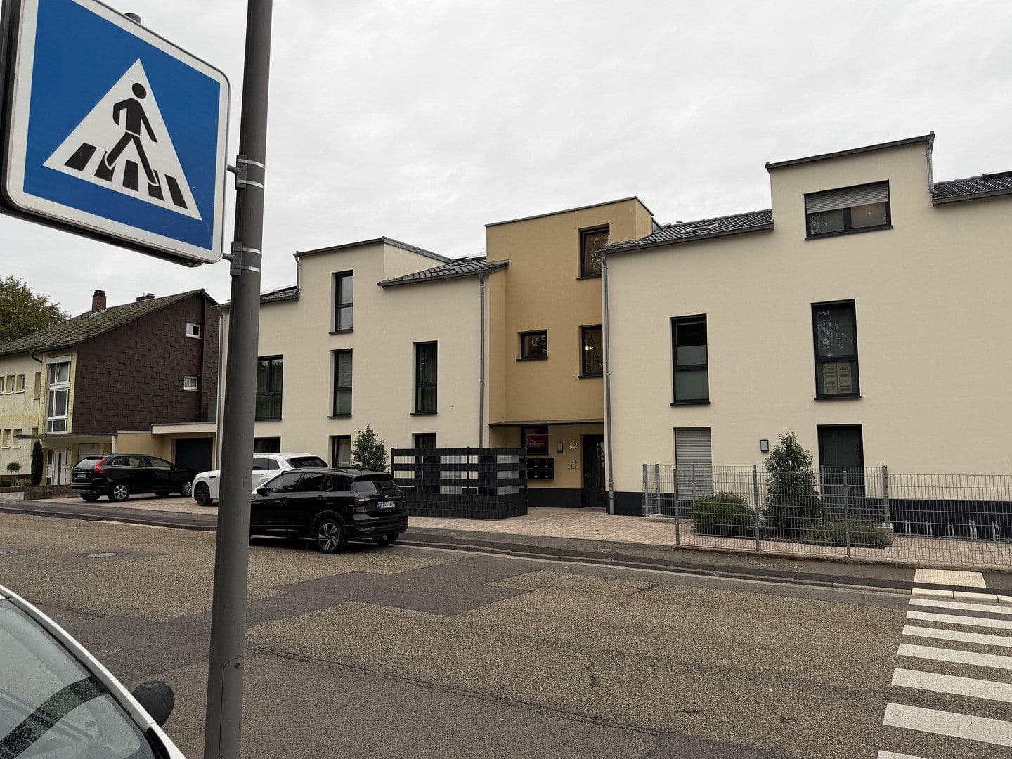 Prodej bytu 4+1 119 m², Beckenhofen Straße 42, Pirmasens/ Ruhbank, Porýní-Falc Prodej bytu 4+1 119 m², Beckenhofen Straße 42, Pirmasens/ Ruhbank, Porýní-Falc