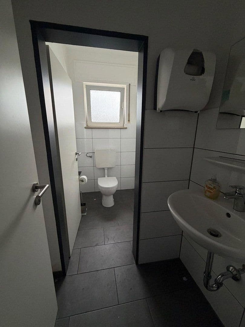 Pronájem nebytového prostoru 869 m², Stadtforst 3, Rheine, Severní Porýní-Vestfálsko Pronájem nebytového prostoru 869 m², Stadtforst 3, Rheine, Severní Porýní-Vestfálsko