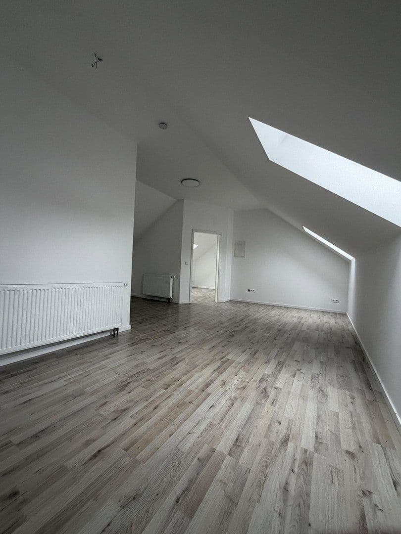 Pronájem bytu 2+1 50 m², Niederwaldstraße 9, Sandweier, Baden-Baden, Bádensko-Württembersko Pronájem bytu 2+1 50 m², Niederwaldstraße 9, Sandweier, Baden-Baden, Bádensko-Württembersko