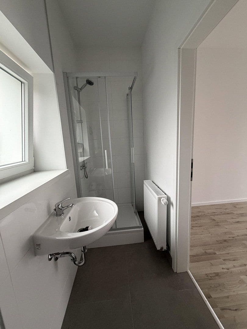 Pronájem bytu 2+1 45 m², Niederwaldstraße 9, Baden-Baden, Bádensko-Württembersko Pronájem bytu 2+1 45 m², Niederwaldstraße 9, Baden-Baden, Bádensko-Württembersko