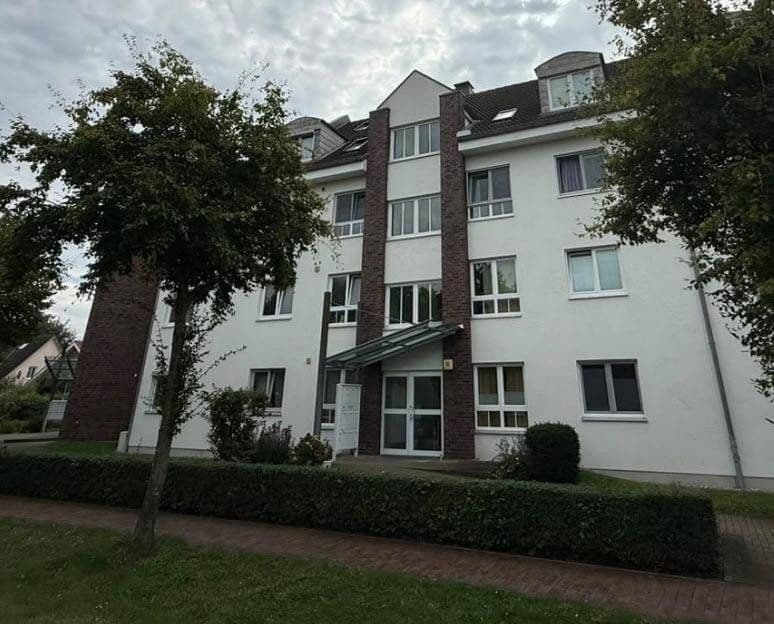 Pronájem bytu 2+1 90 m², Anne-Frank-Straße 10, Elmshorn, Šlesvicko-Holštýnsko Pronájem bytu 2+1 90 m², Anne-Frank-Straße 10, Elmshorn, Šlesvicko-Holštýnsko