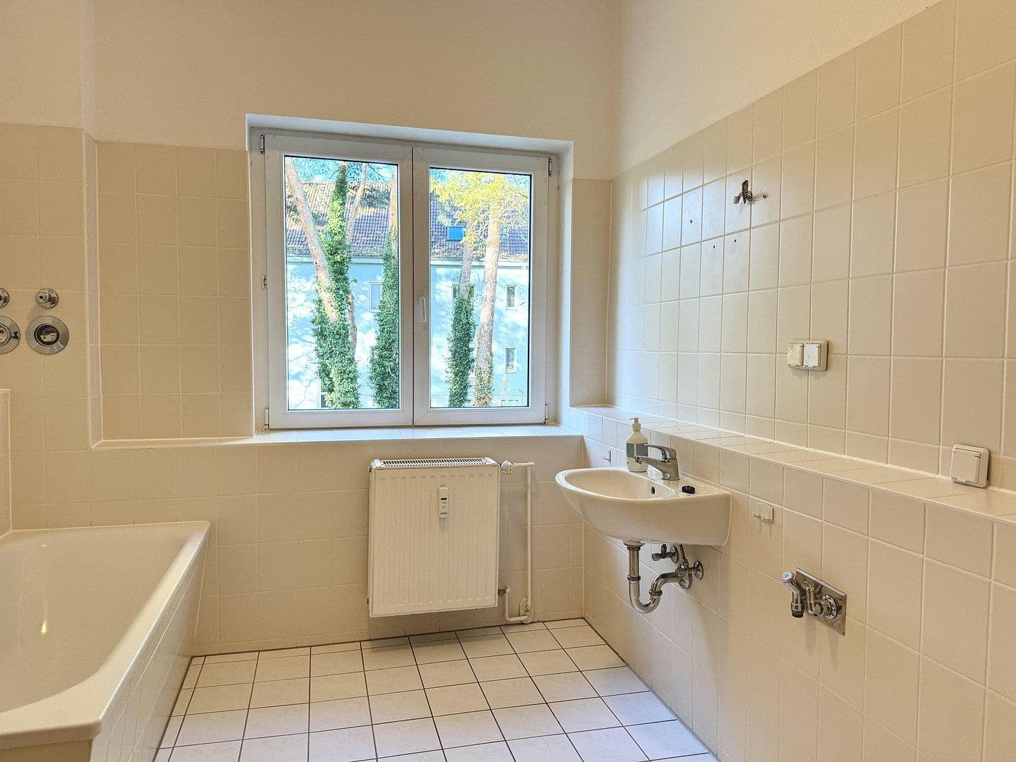 Pronájem bytu 2+1 66 m², Brandenburgische Str. 9, Zossen, Braniborsko Pronájem bytu 2+1 66 m², Brandenburgische Str. 9, Zossen, Braniborsko