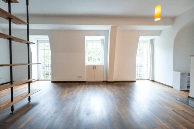 Pronájem bytu 2+kk 96 m², Düsseldorf, Severní Porýní-Vestfálsko Pronájem bytu 2+kk 96 m², Düsseldorf, Severní Porýní-Vestfálsko