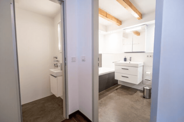 Pronájem bytu 2+kk 96 m², Düsseldorf, Severní Porýní-Vestfálsko Pronájem bytu 2+kk 96 m², Düsseldorf, Severní Porýní-Vestfálsko