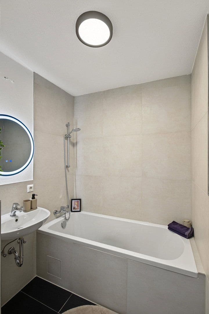 Prodej bytu 3+1 67 m², Neu-Ulm, Bavorsko Prodej bytu 3+1 67 m², Neu-Ulm, Bavorsko