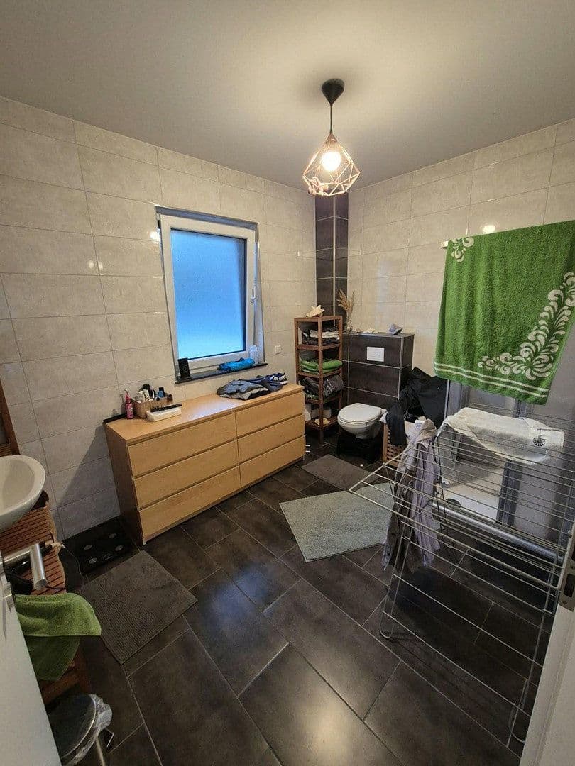 Pronájem bytu 3+1 108 m², Bantzerweg 4 A, Gießen, Hessen Pronájem bytu 3+1 108 m², Bantzerweg 4 A, Gießen, Hessen