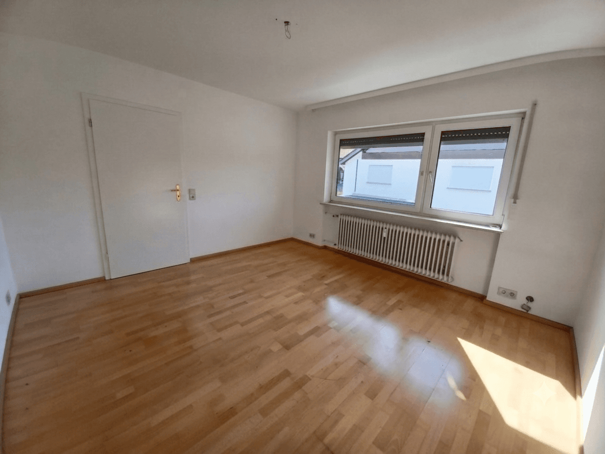 Pronájem bytu 3+kk 115 m², Baden-Baden - Neuweier, Bádensko-Württembersko Pronájem bytu 3+kk 115 m², Baden-Baden - Neuweier, Bádensko-Württembersko