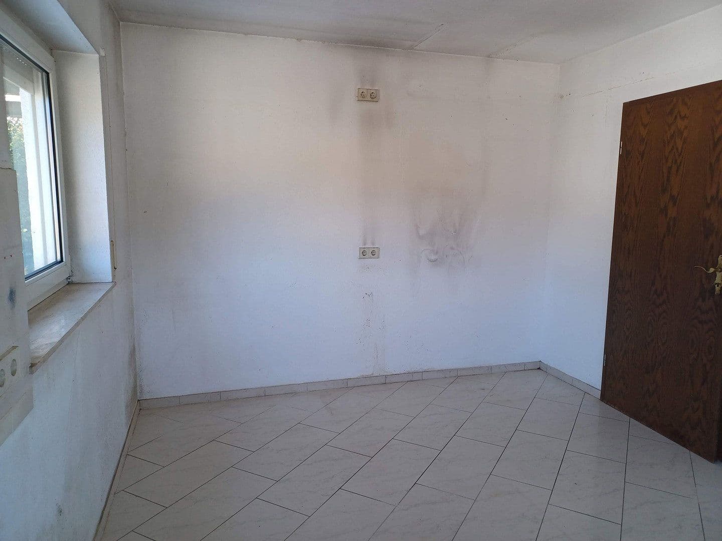 Pronájem bytu 3+kk 115 m², Baden-Baden - Neuweier, Bádensko-Württembersko Pronájem bytu 3+kk 115 m², Baden-Baden - Neuweier, Bádensko-Württembersko