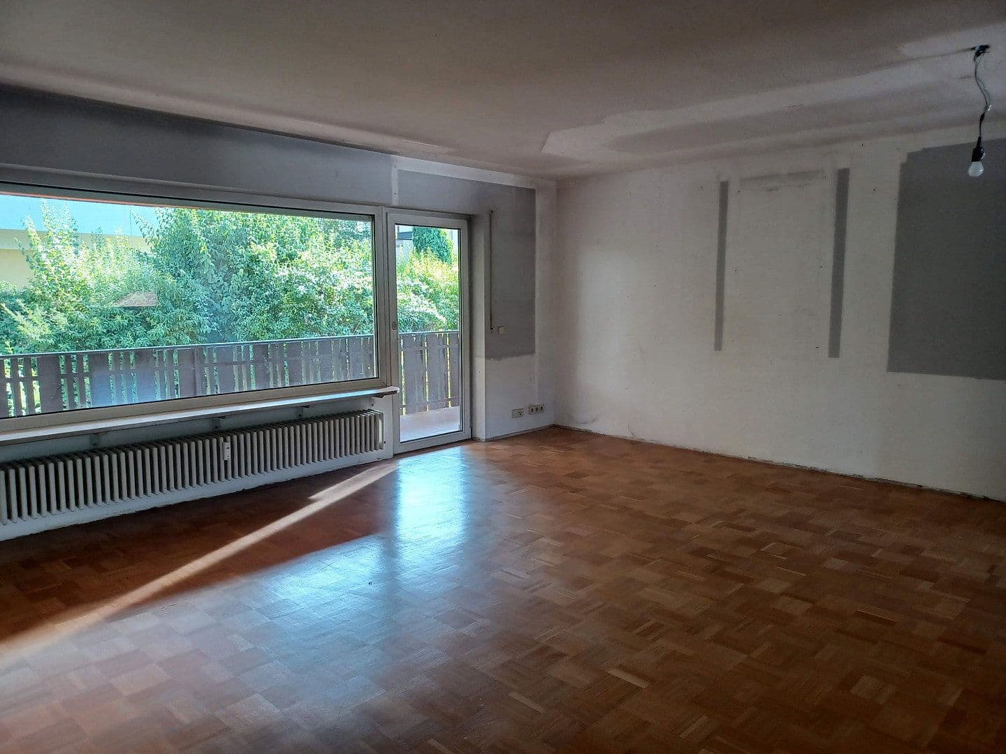 Pronájem bytu 3+kk 115 m², Baden-Baden - Neuweier, Bádensko-Württembersko Pronájem bytu 3+kk 115 m², Baden-Baden - Neuweier, Bádensko-Württembersko