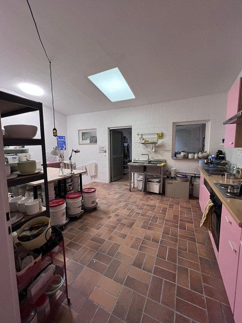 Pronájem nebytového prostoru 178 m², Wahlenstr.22, Köln, Severní Porýní-Vestfálsko Pronájem nebytového prostoru 178 m², Wahlenstr.22, Köln, Severní Porýní-Vestfálsko
