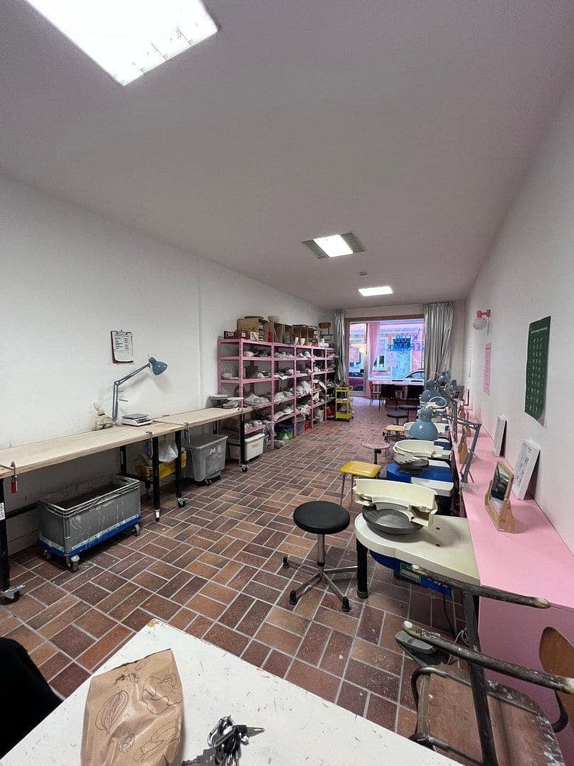 Pronájem nebytového prostoru 178 m², Wahlenstr.22, Köln, Severní Porýní-Vestfálsko Pronájem nebytového prostoru 178 m², Wahlenstr.22, Köln, Severní Porýní-Vestfálsko